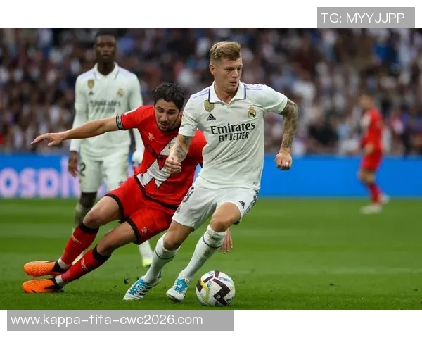 畅玩欧冠足球单机版体验真实赛场激情与策略的完美结合 畅玩欧冠足球单机版体验真实赛场激情与策略的完美结合